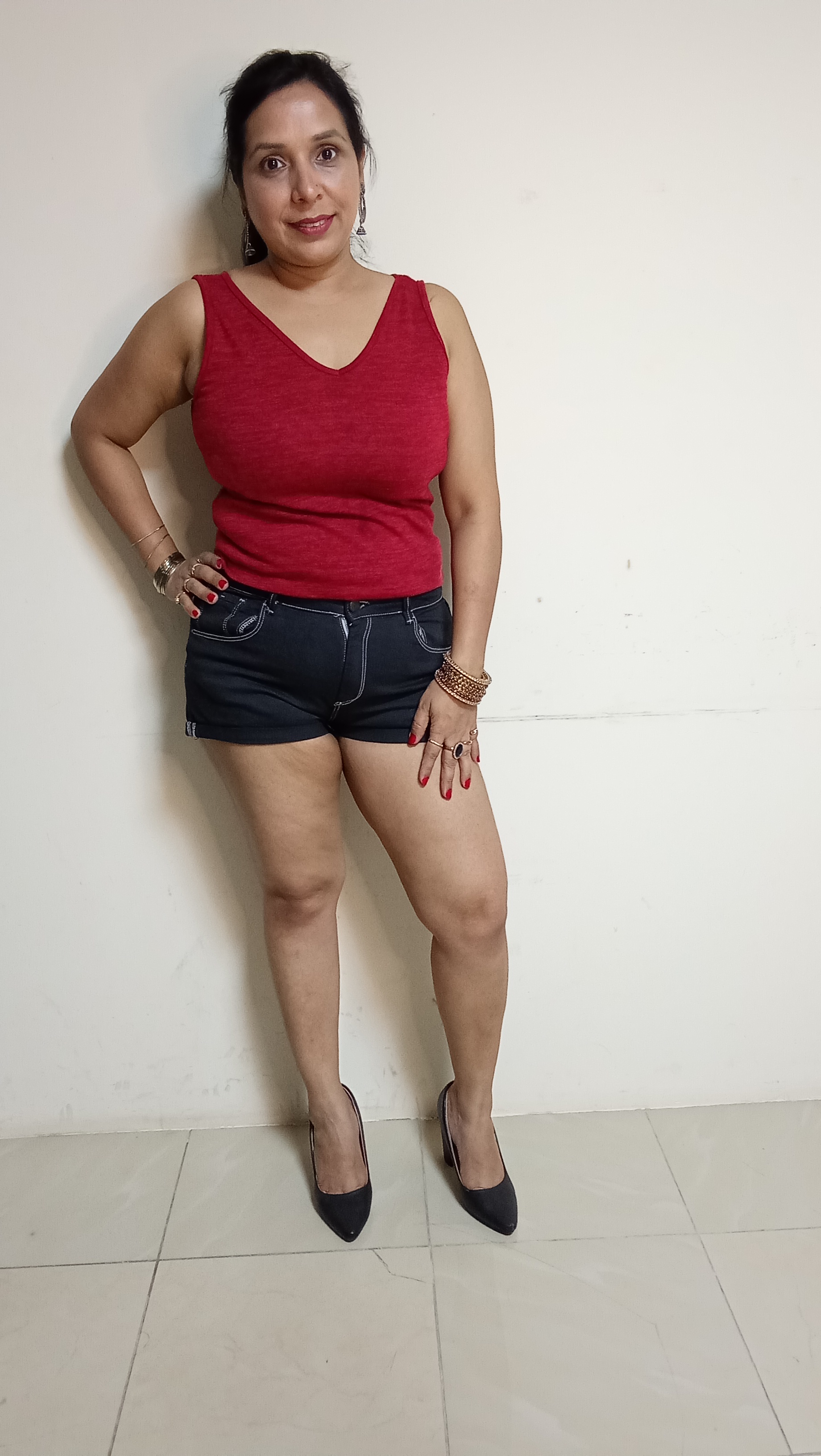 Ruby V-Neck Knit Tank & Contrast-Stitch Denim Micro-Shorts Set