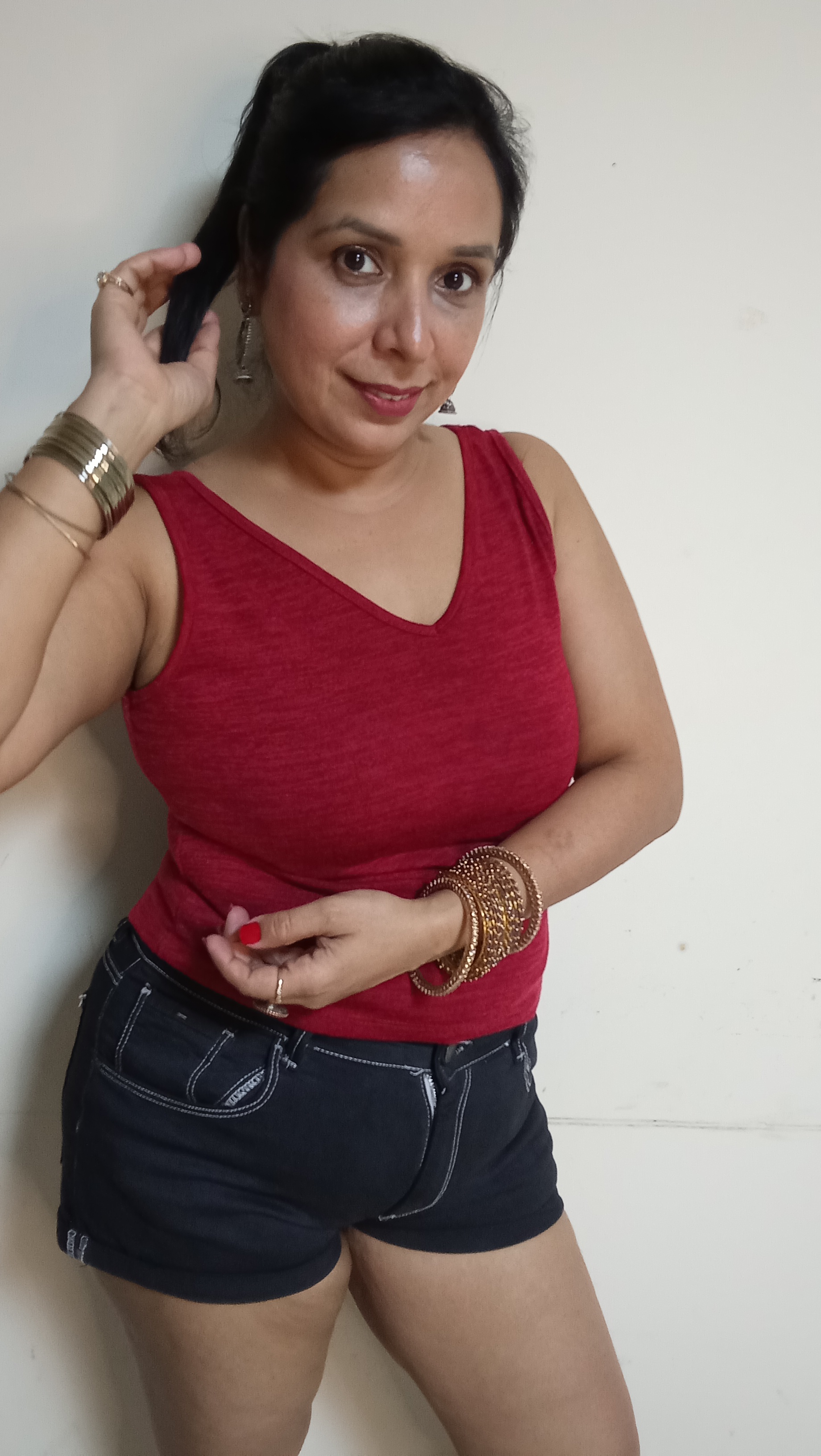 Ruby V-Neck Knit Tank & Contrast-Stitch Denim Micro-Shorts Set