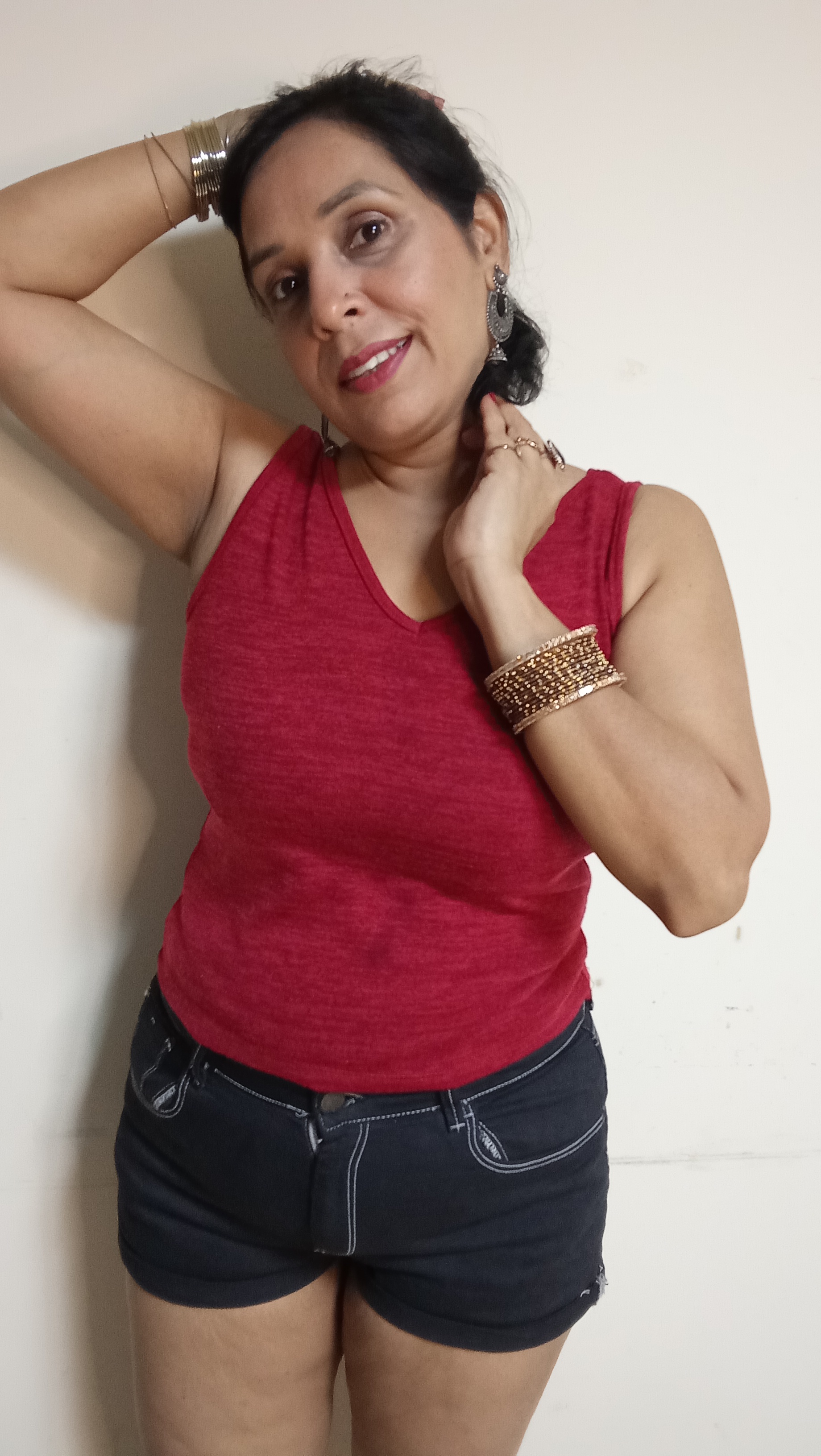 Ruby V-Neck Knit Tank & Contrast-Stitch Denim Micro-Shorts Set
