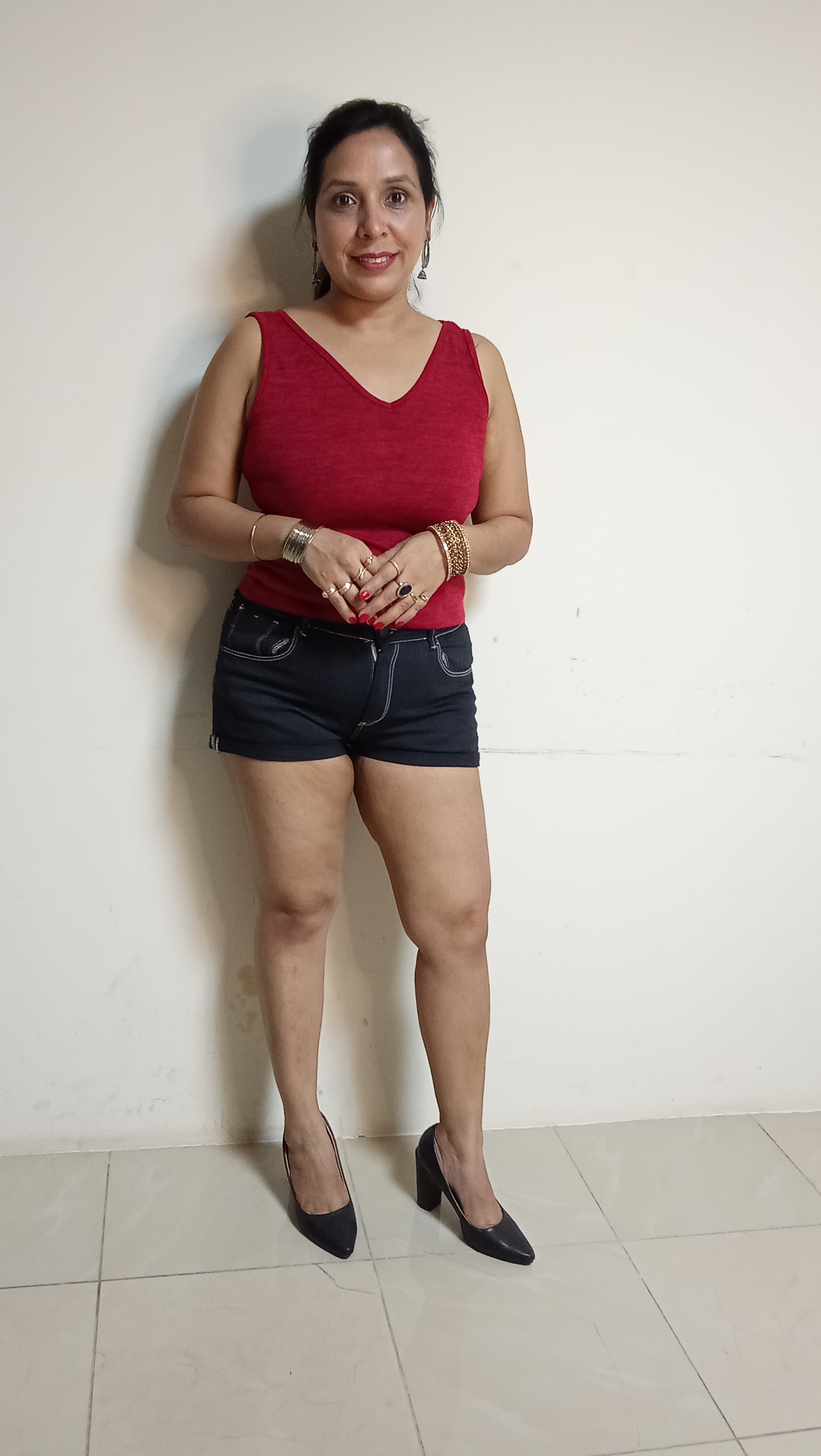 Ruby V-Neck Knit Tank & Contrast-Stitch Denim Micro-Shorts Set